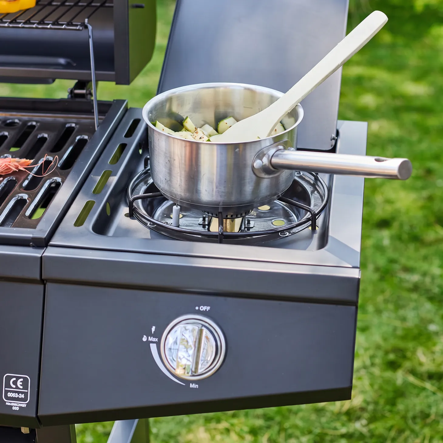 Barbecue op gas, 3 branders + 1 zijbrander