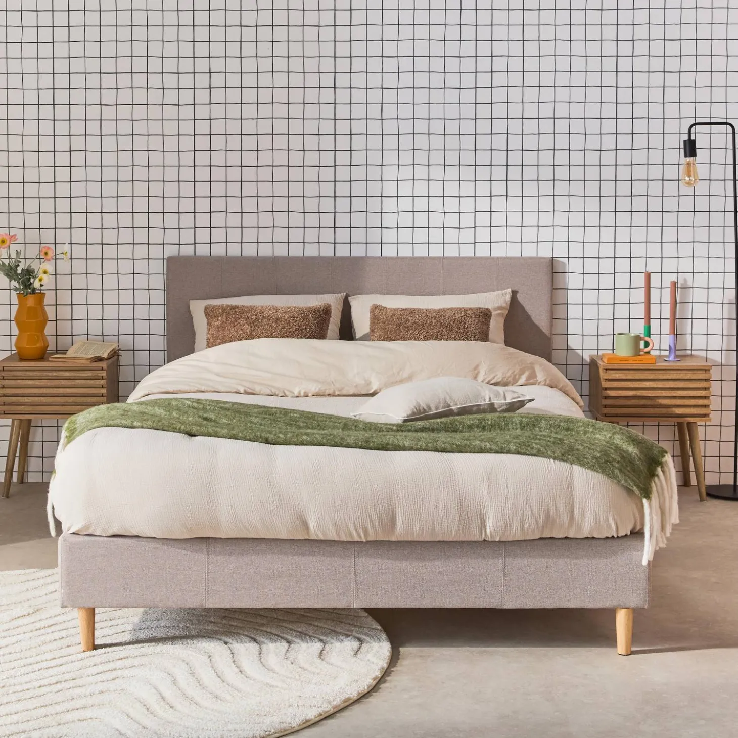 Bed met lattenbodem en hoofdeinde, stoffen afwerking