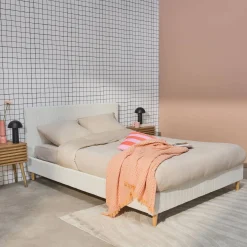 Bed met lattenbodem en hoofdeinde, 140x190cm corduroy