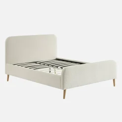 Bed 140x190cm met lattenbodem en gestoffeerd hoofdbord bouclé