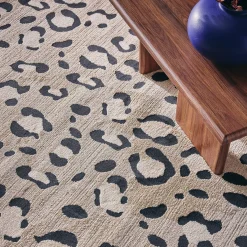 Beige luipaardmotief binnentapijt