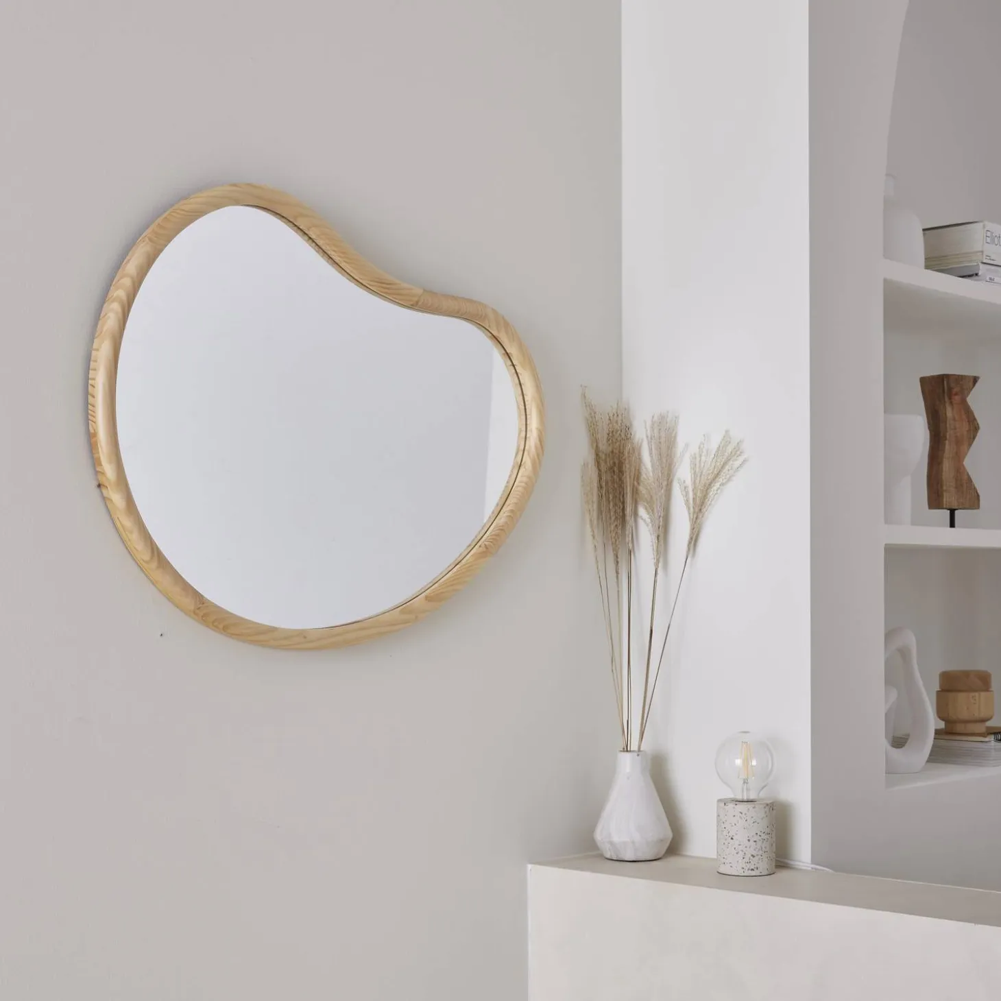 Biologische dennenhouten spiegel, 85cm