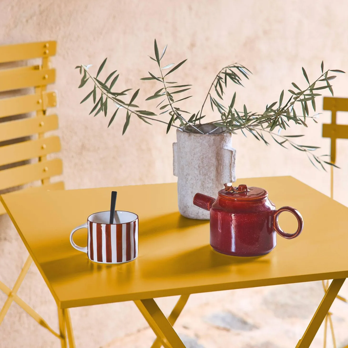 Bistrotafel met 2 stoelen inklapbaar metaal 70 x 70cm