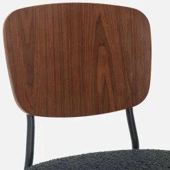 Bouclé zitting en houten rugleuning stoelen (set van 2)