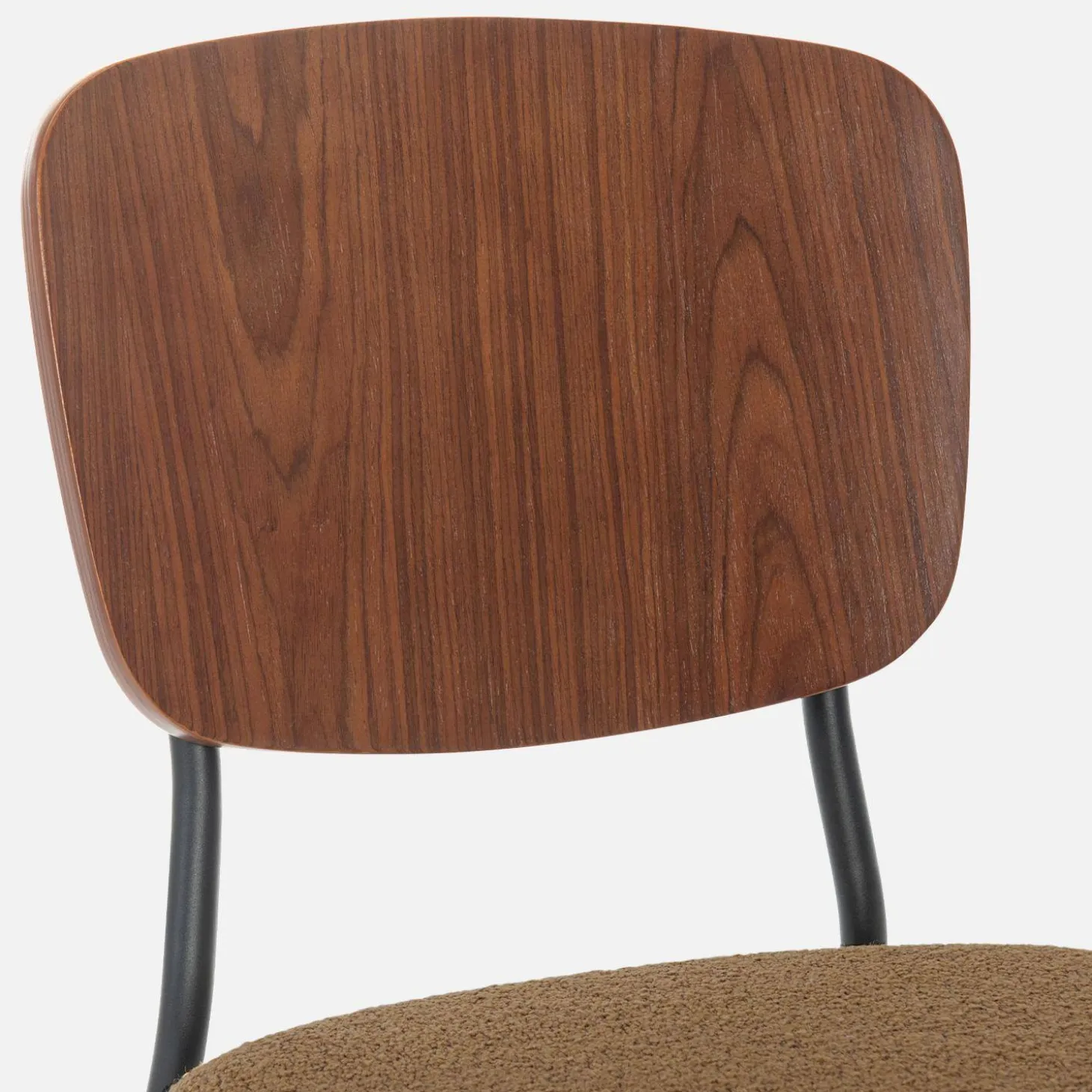 Bouclé zitting en houten rugleuning stoelen (set van 2)