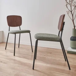 Bouclé zitting en houten rugleuning stoelen (set van 2)
