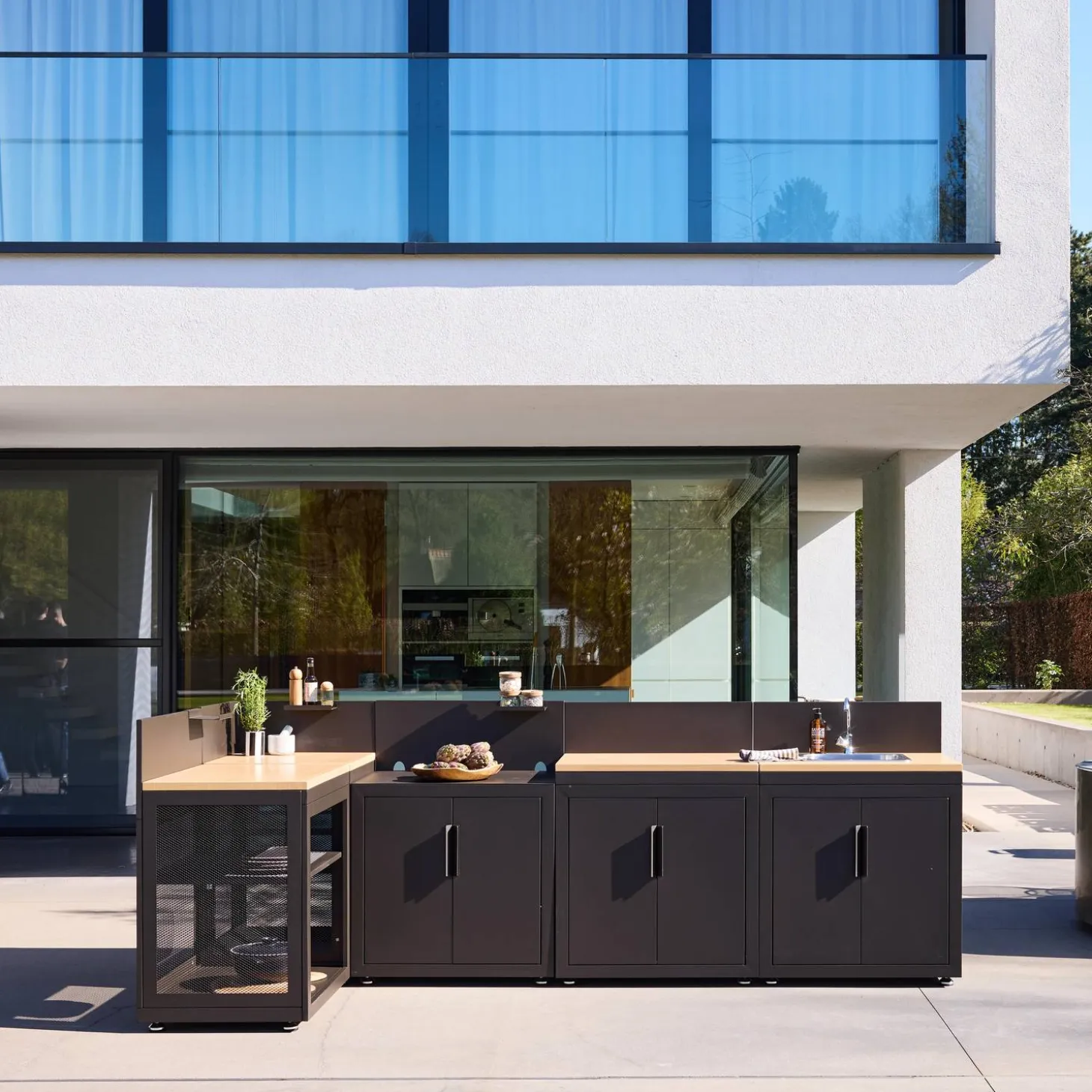 Buitenkeuken 5 modules staal en houtdecor
