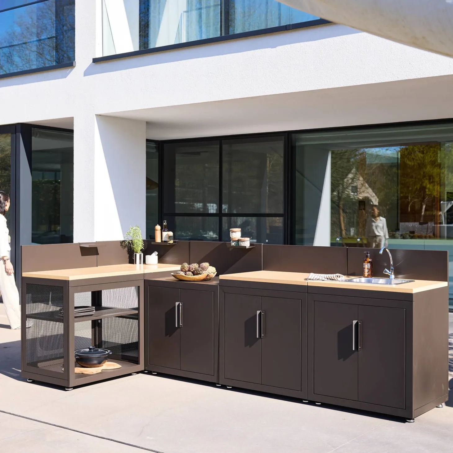 Buitenkeuken 5 modules staal en houtdecor