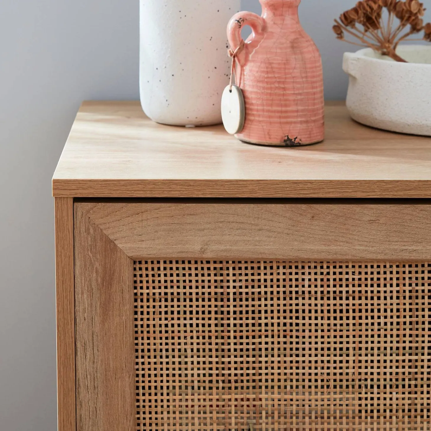 Dressoir met 1 deur en plank houtdecor en rotan 80cm