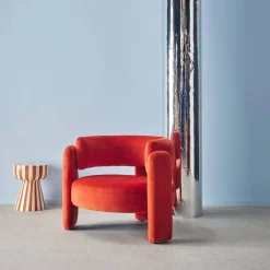 Driepoot fauteuil in fluweel