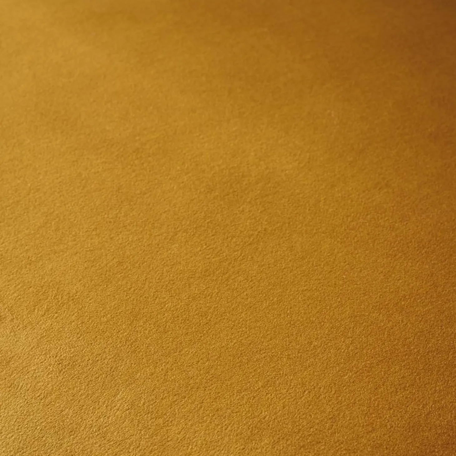 Driepoot fauteuil in fluweel