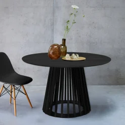 Eettafel met houteffect, sparrenhouten poten, 4 zitplaatsen