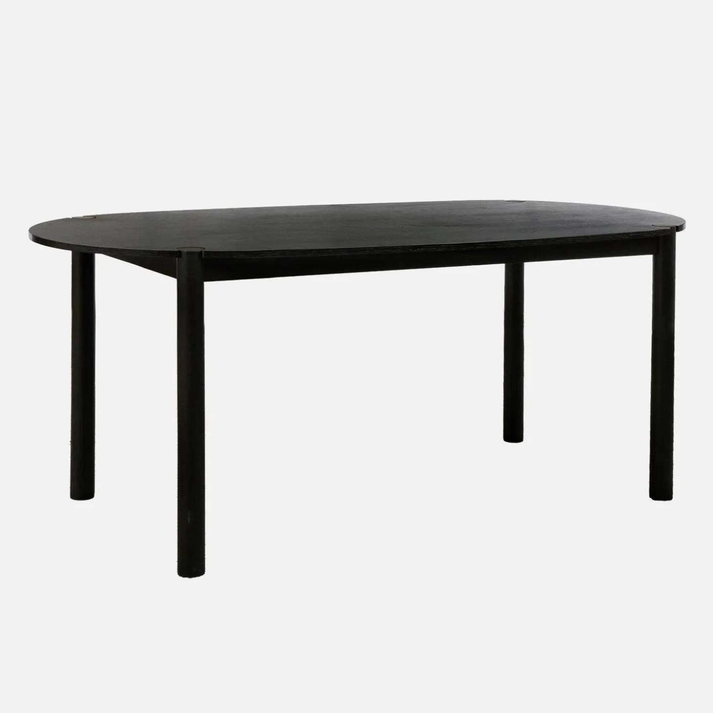 Eettafel ovaal voor 6 personen van rubberhout
