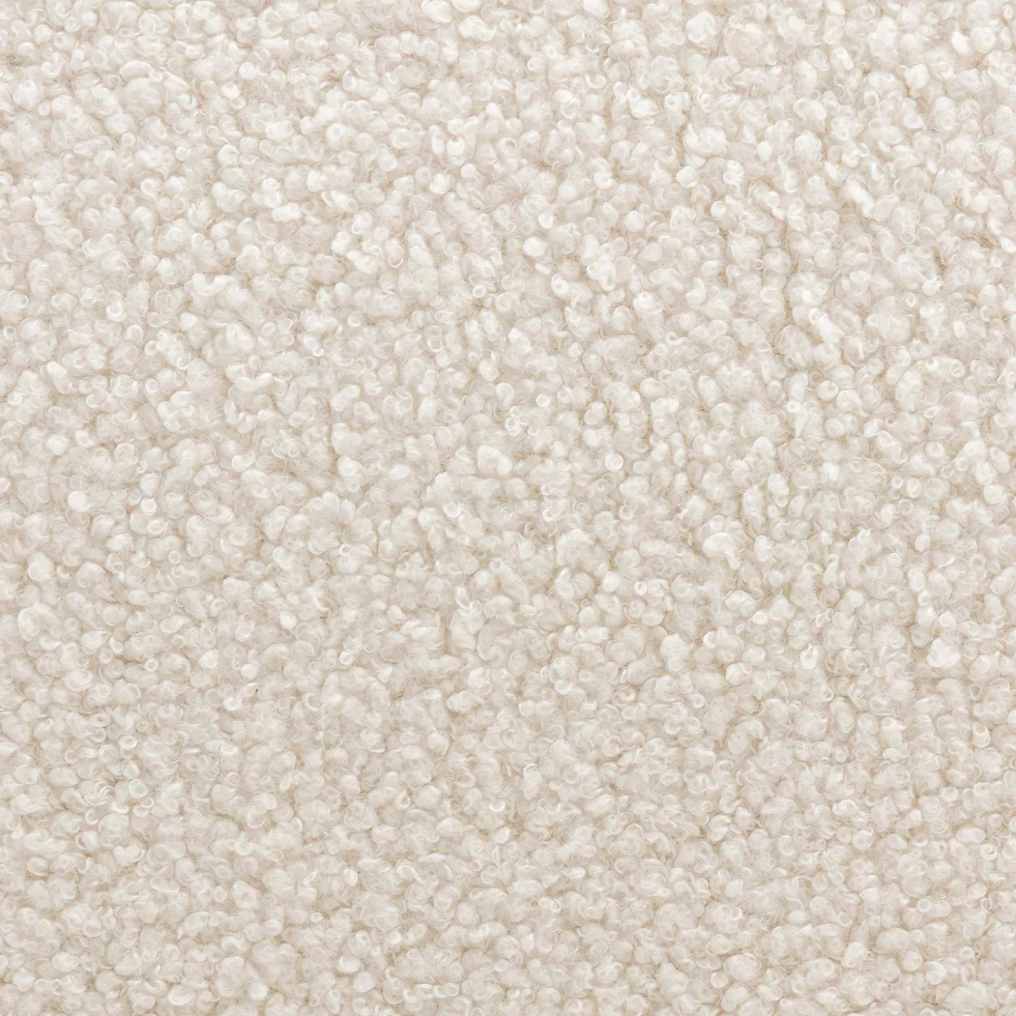 Fauteuil met naturelkleurig hout en bouclé