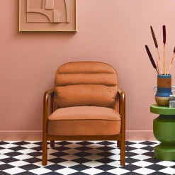Fauteuil met walnootkleurig hout en fluweel