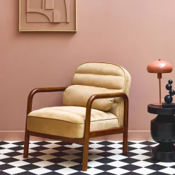Fauteuil met walnootkleurig hout en fluweel
