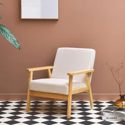 Fauteuil van hout met corduroy zitting