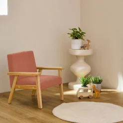 Fauteuil voor kinderen van hout en corduroy