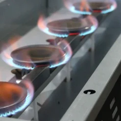 Gasbakplaat 4 branders roestvrij staal 10kW met kookgerei