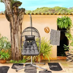 Hangend ei van staal, rotan, polyester