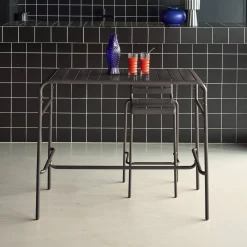 Hoge tuintafel 4 plaatsen metaal