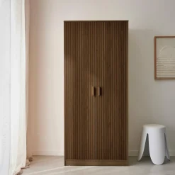 Kledingkast 2 deuren hangedeelte en 3 vakken 80cm