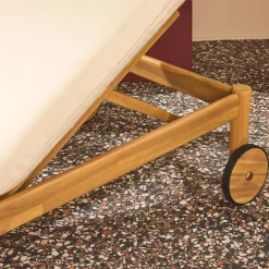 Ligstoel acaciahout met 4 posities en wieltjes