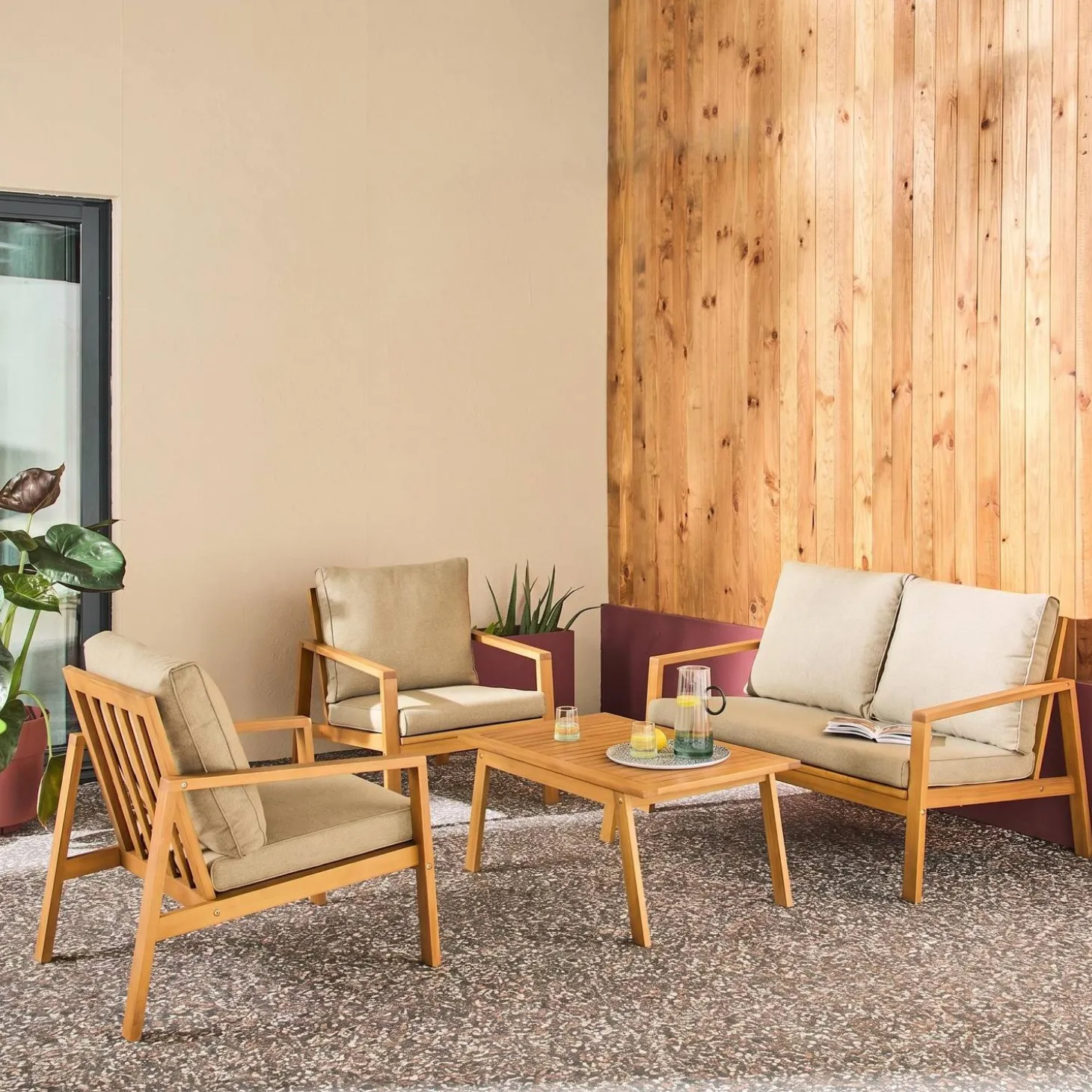 Loungeset van hout en olefine voor 4 personen