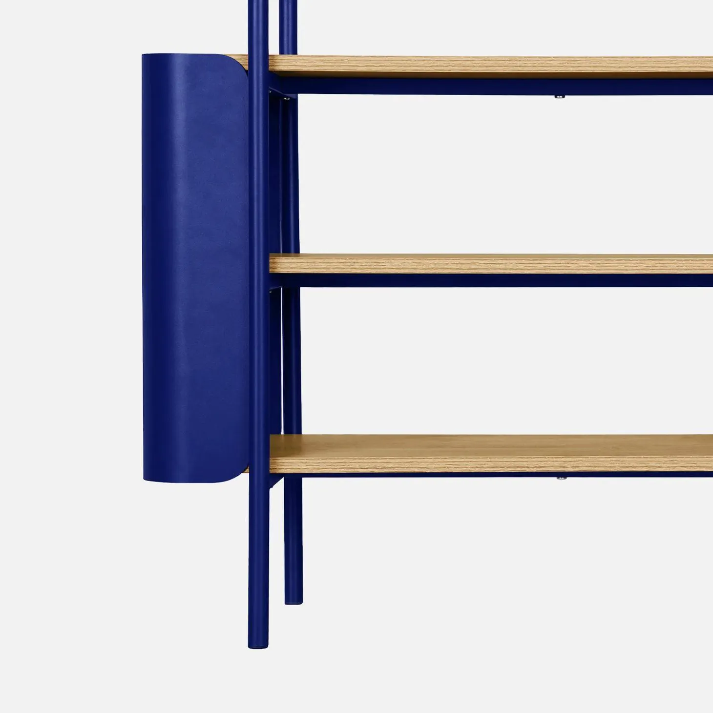 Open kast 6 niveaus gebogen metaal en houtdecor