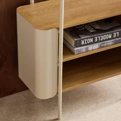 Open kast 6 niveaus gebogen metaal en houtdecor
