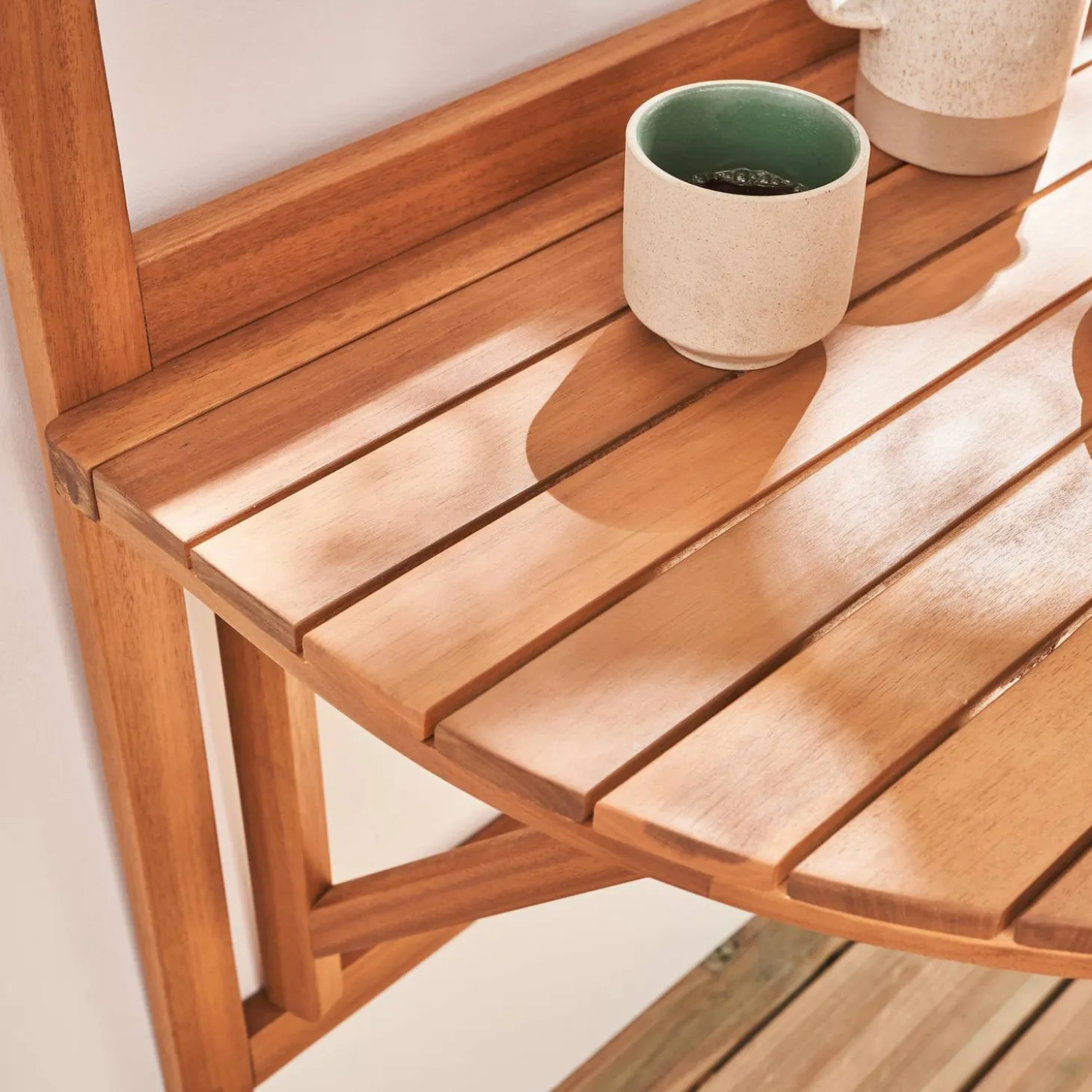 Opklapbare balkontafel hout half rond 70x50cm