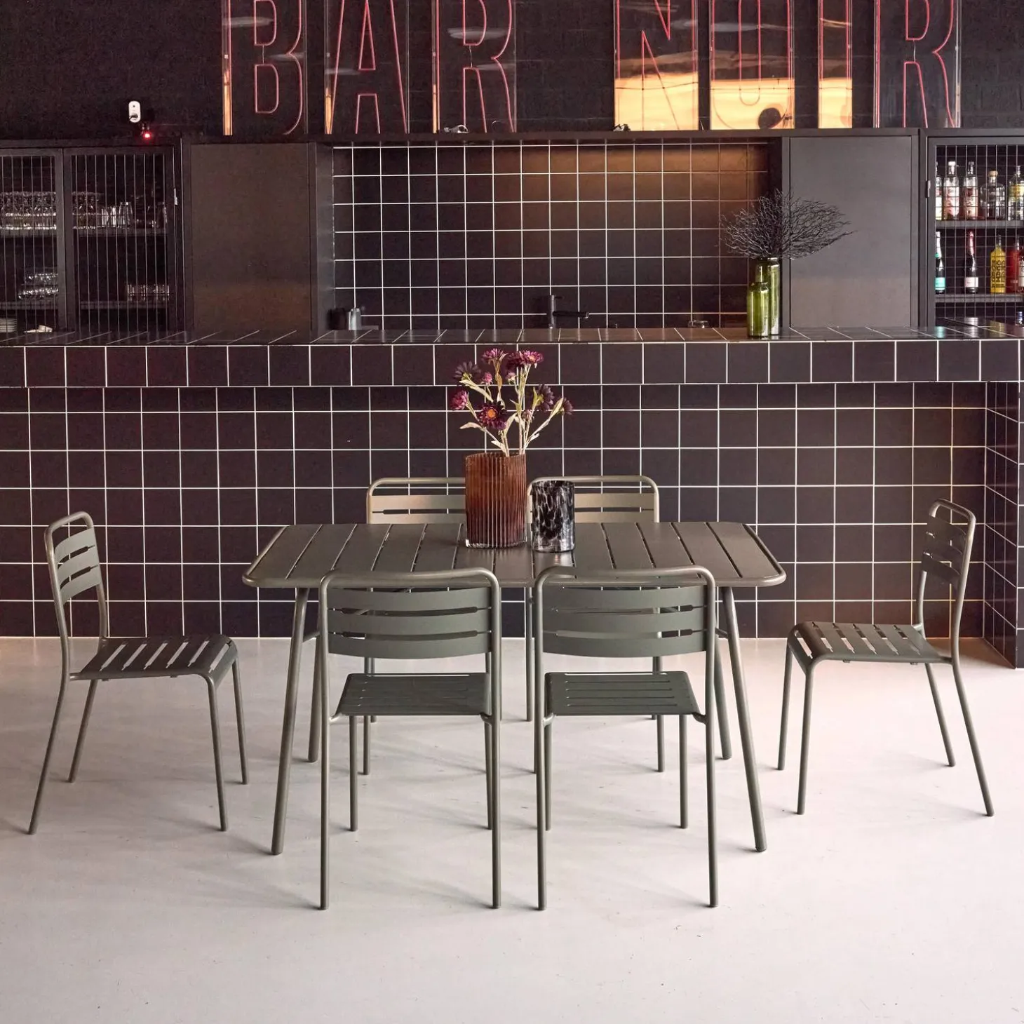 Opklapbare tuintafel met 6 stoelen metaal