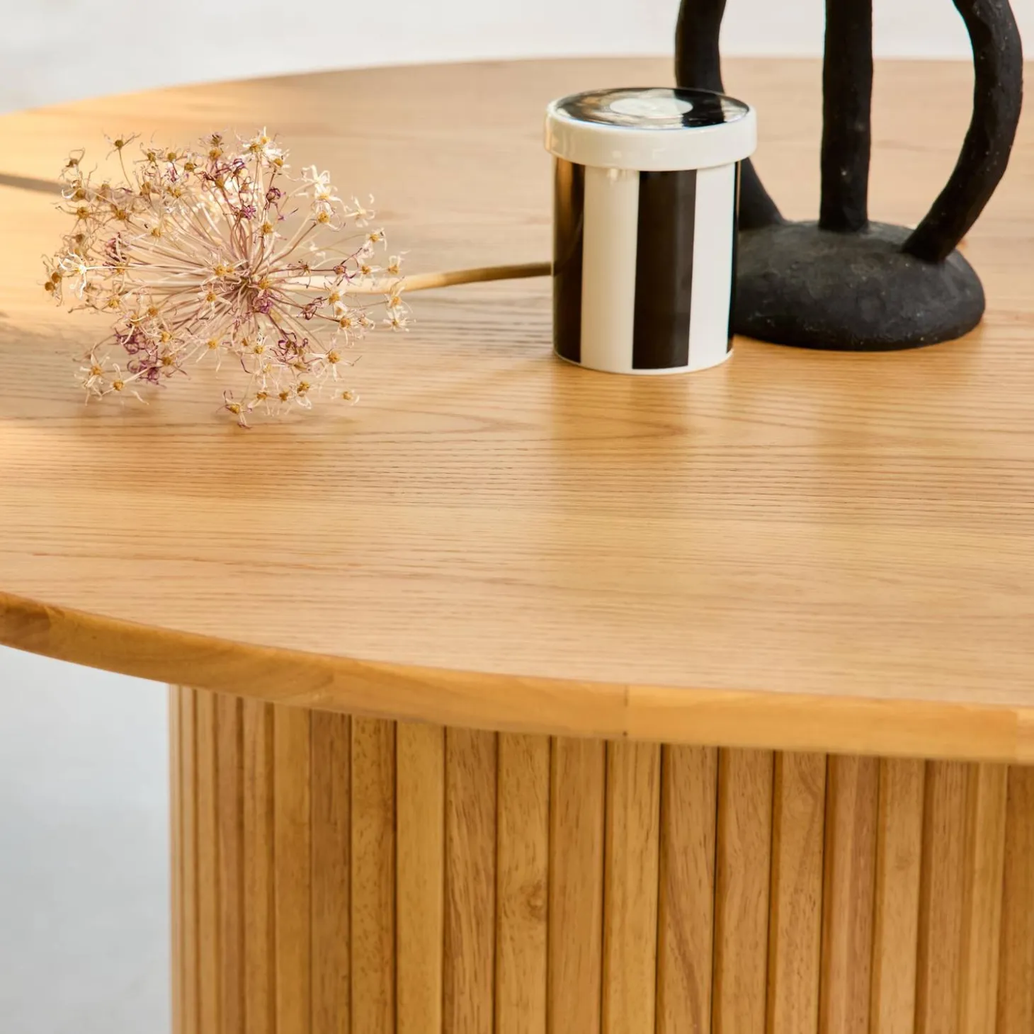 Ovale eettafel rubberhout en eikenfineer 8 plaatsen