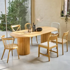 Ovale eettafel rubberhout en eikenfineer 8 plaatsen
