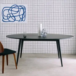 Ovale eettafel van rubberhout en eikenfineer, 6 plaatsen