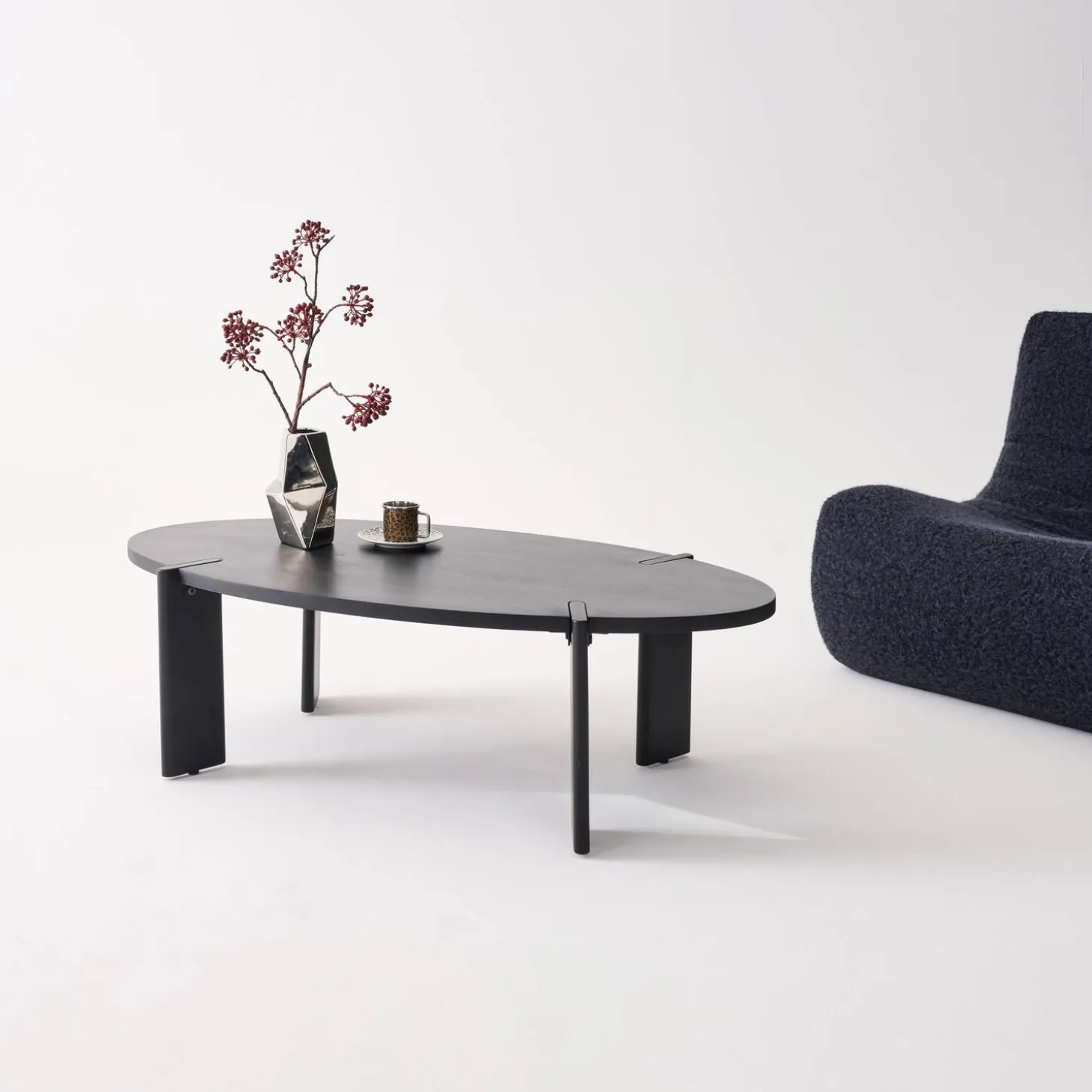 Ovale salontafel in massief hout 120cm