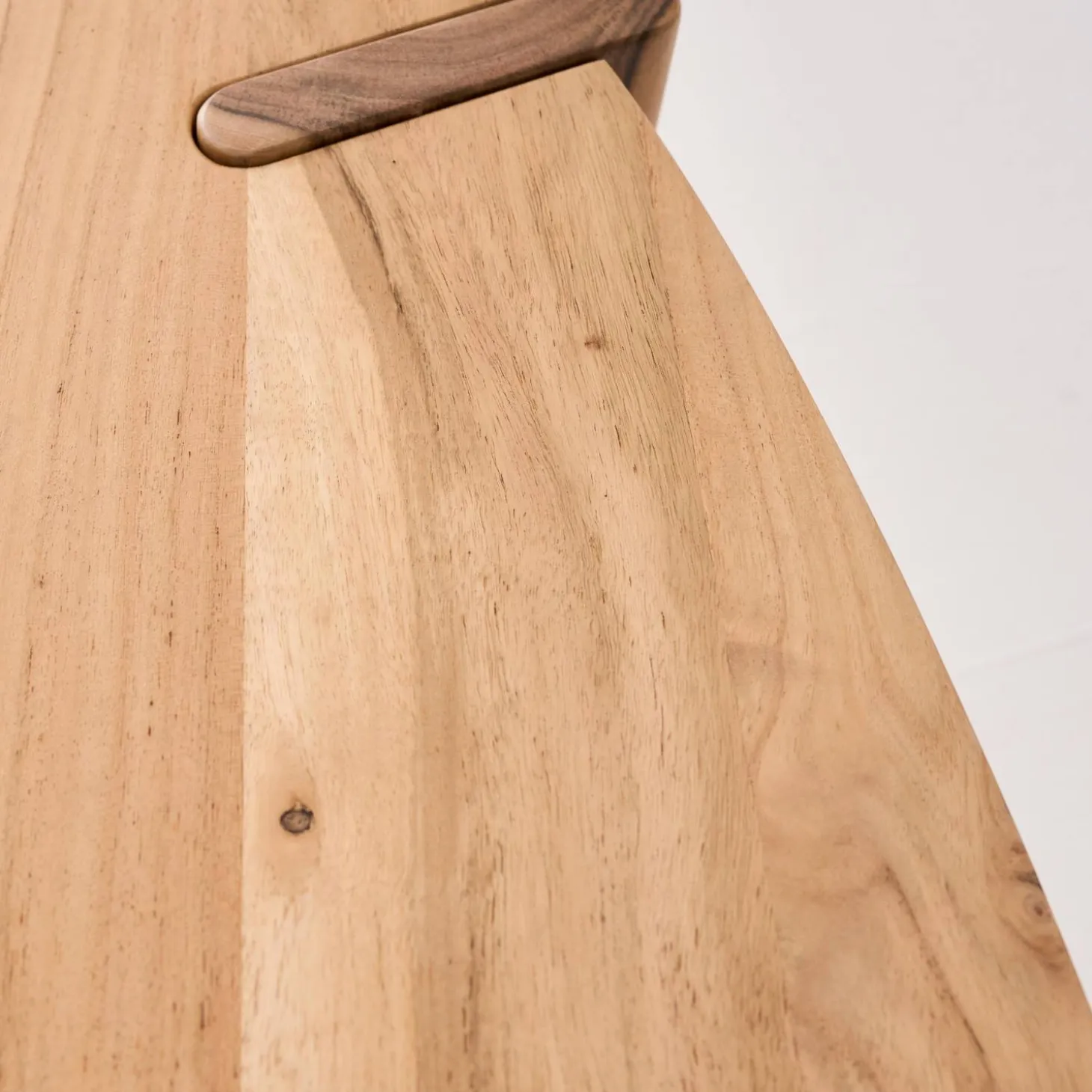 Ovale salontafel in massief hout 120cm