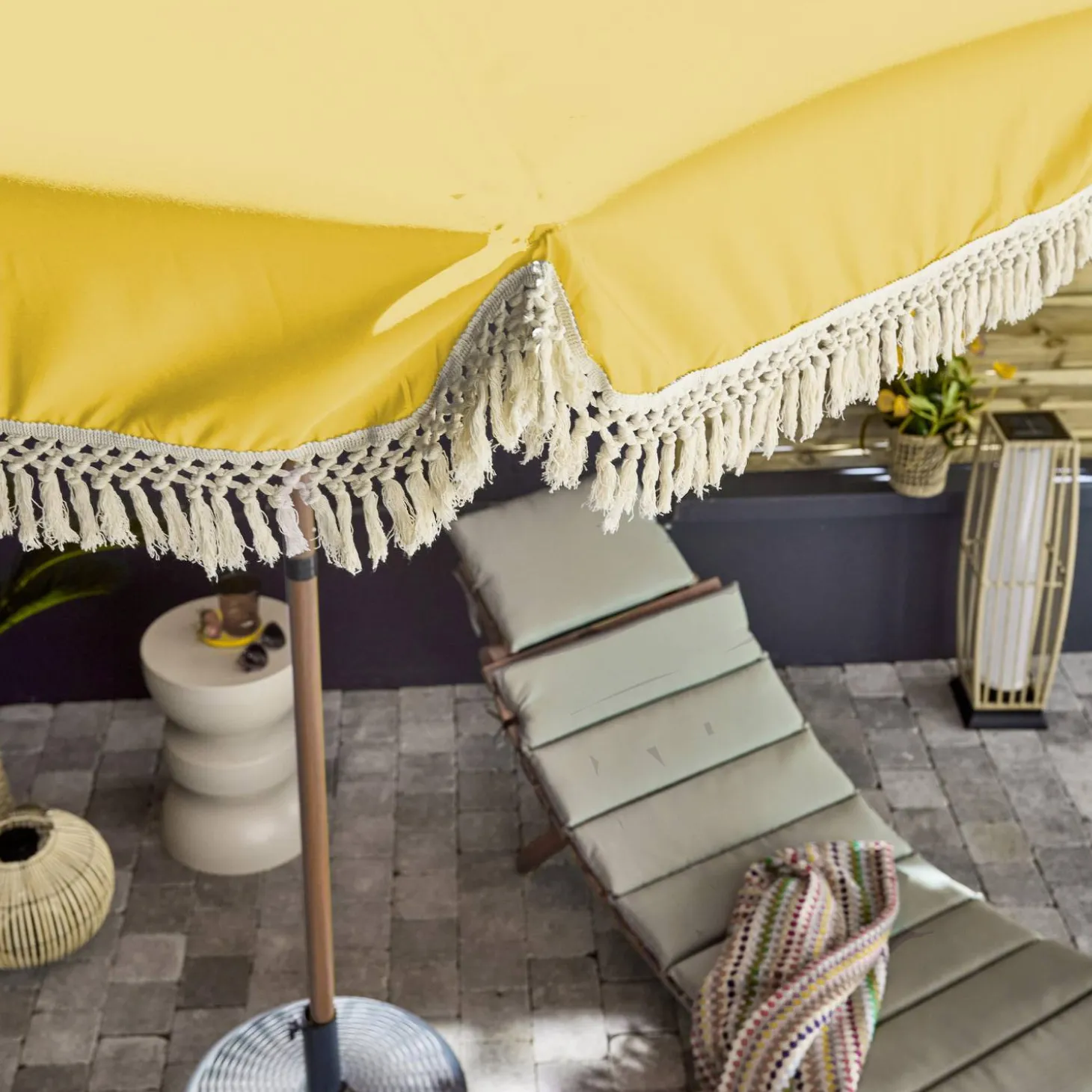 Parasol met franjes 2m staal