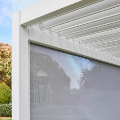 Pergola met lamellendak 4x3m met zonnescherm 4m