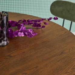 Ronde eettafel van rubberhout en eikenfineer voor 4 personen