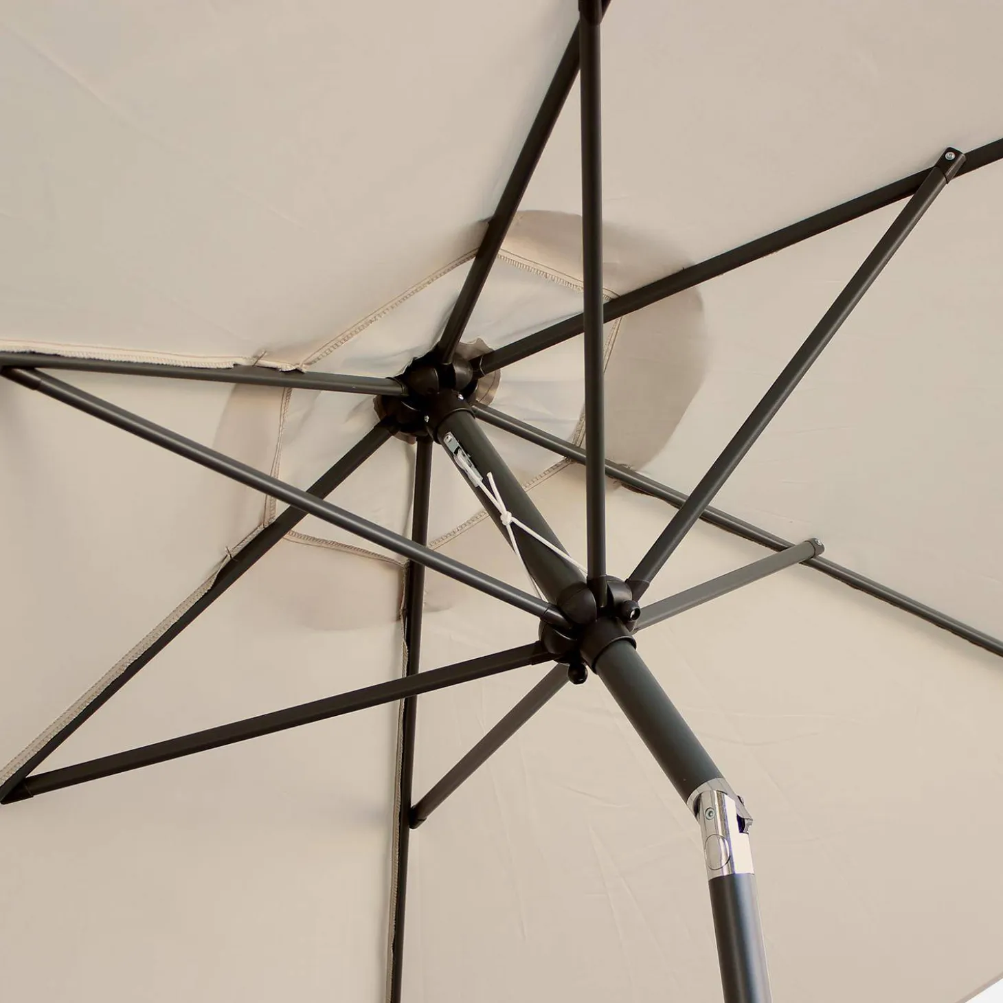Ronde parasol 3m met centrale mast