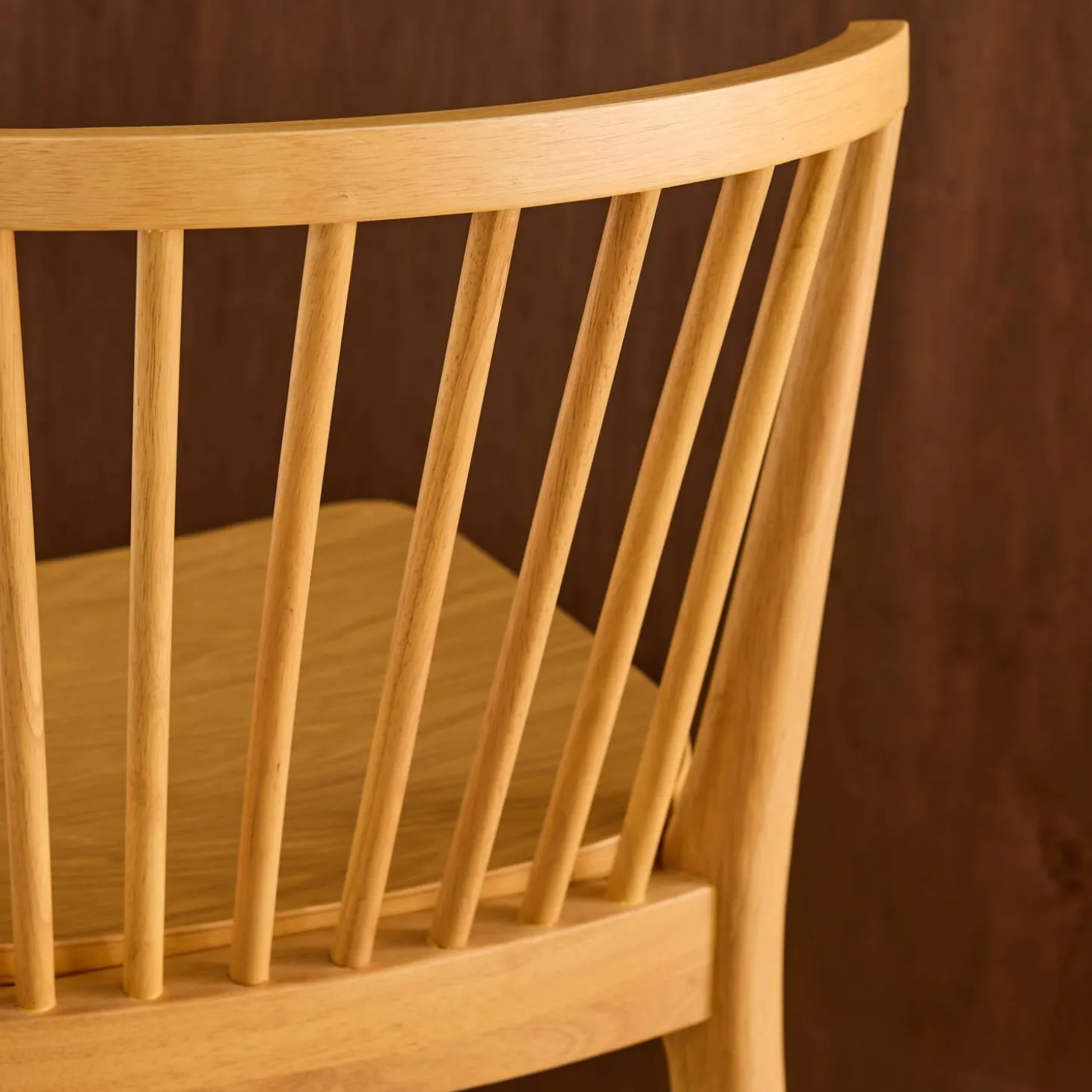 Rubberhouten barstoel met spijlen (set van 2)