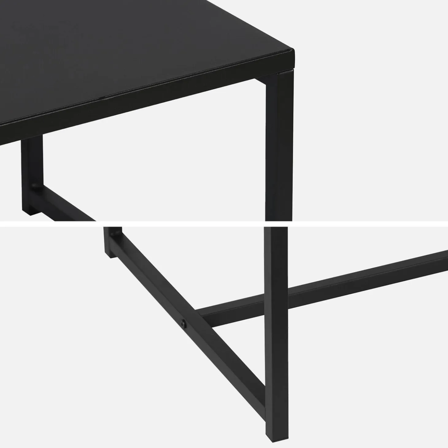 Salontafel van zwart metaal