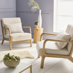 Scandinavische fauteuil van hout en stof