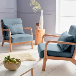 Scandinavische fauteuil van hout en stof