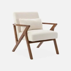 Scandinavische fauteuil van walnootkleurig hout en bouclé