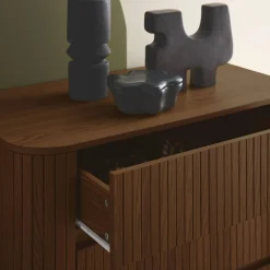 Scandinavisch kastje met 3 lades 80cm