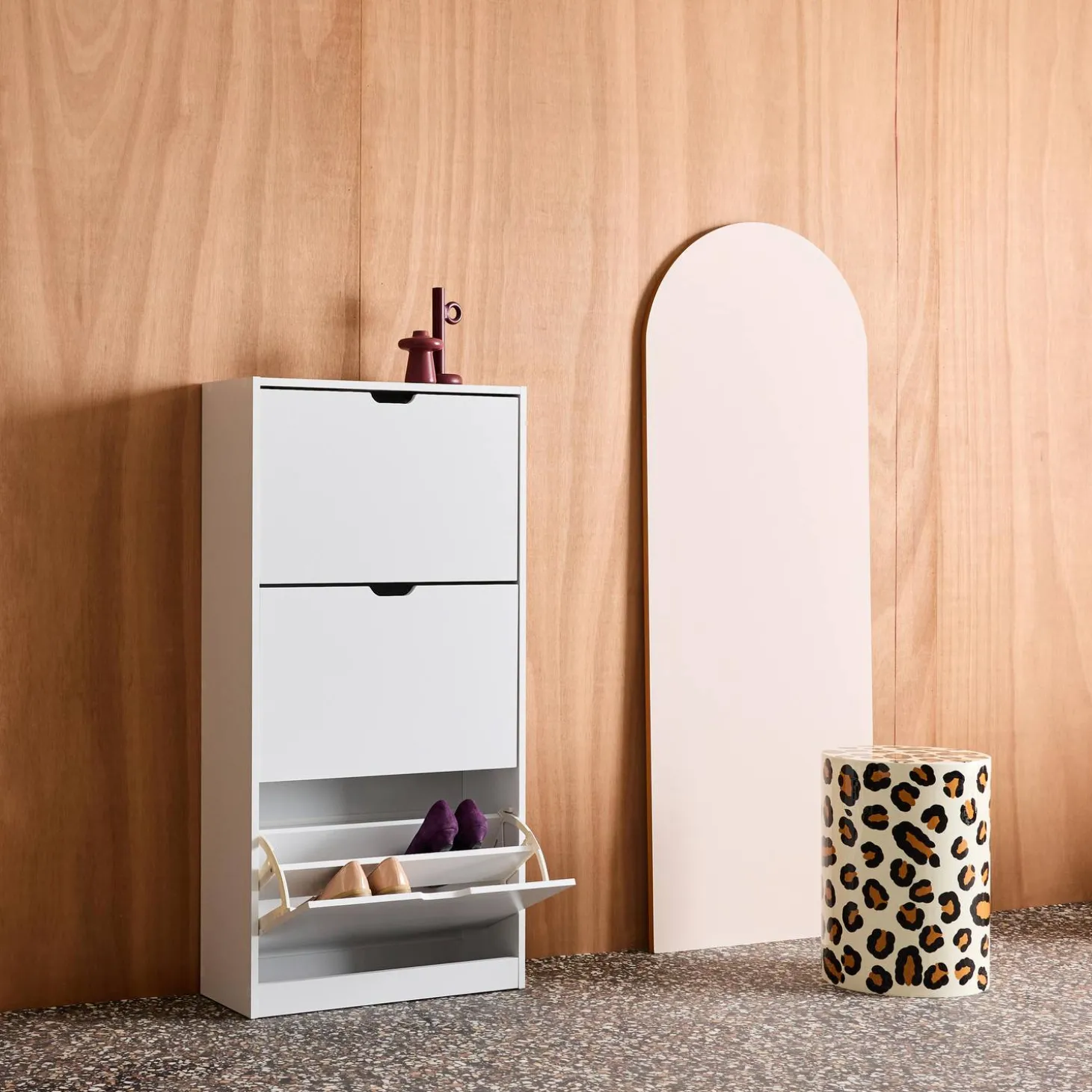 Schoenenkast 3 kleplades houtdecor 60cm