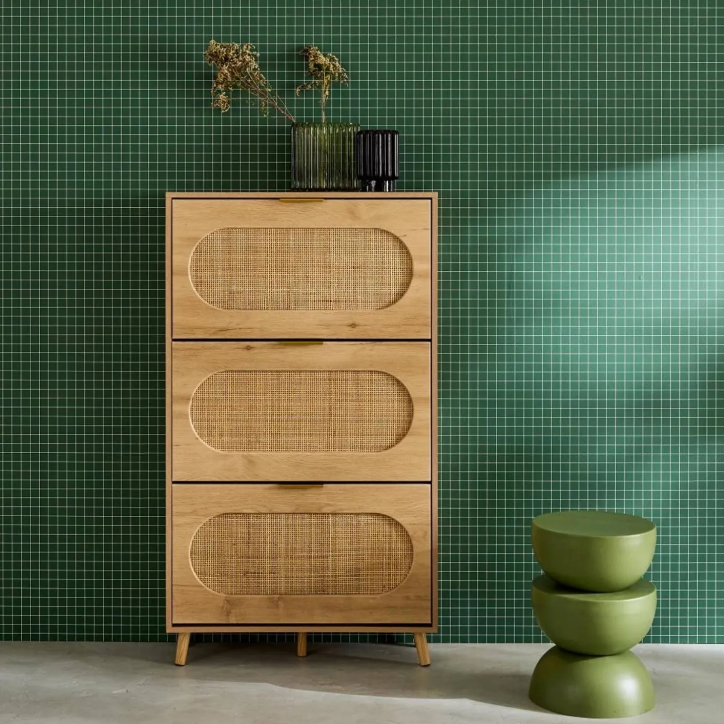 Schoenenkast 3 kleplades houtlook en rotan 75cm