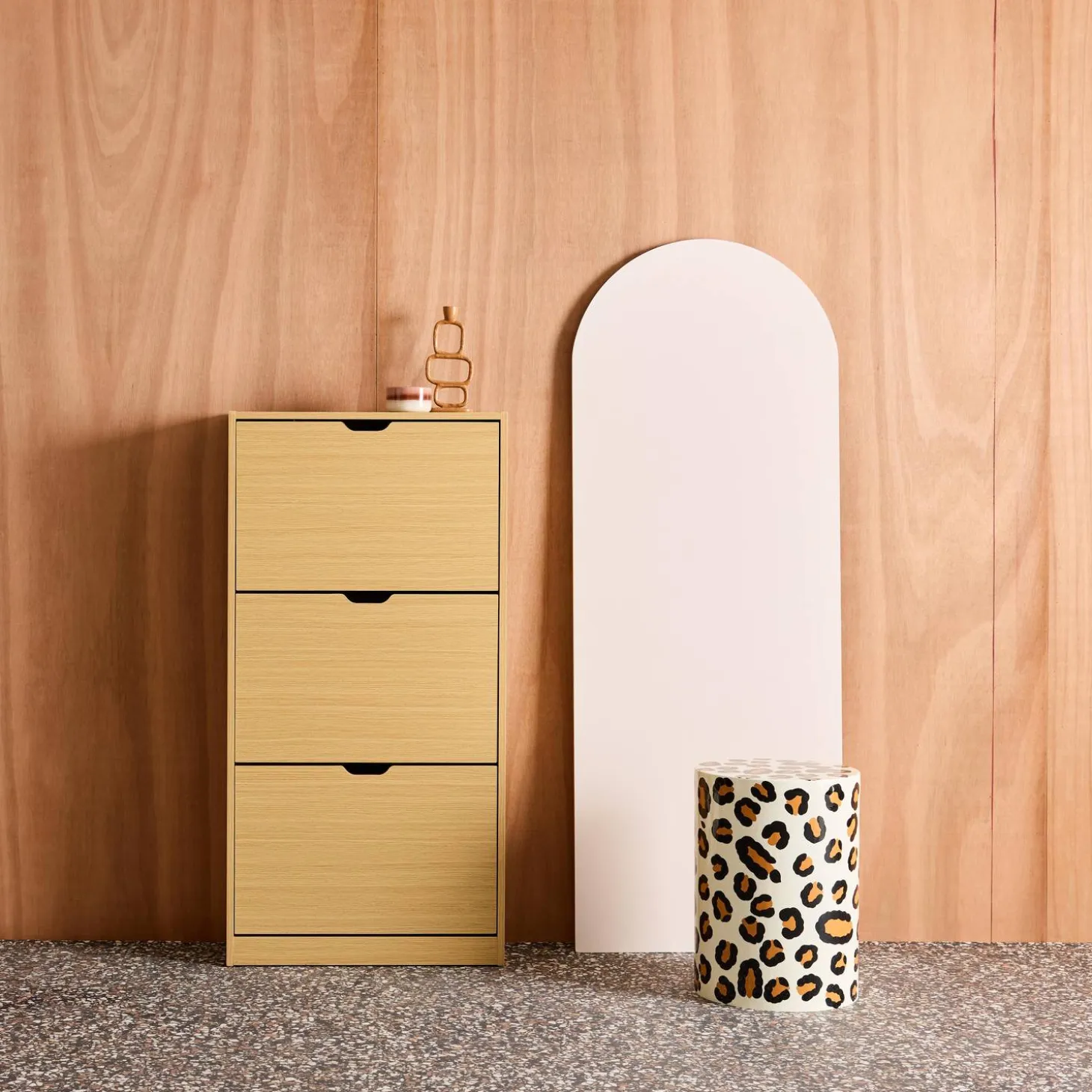 Schoenenkast 3 kleplades houtdecor 60cm